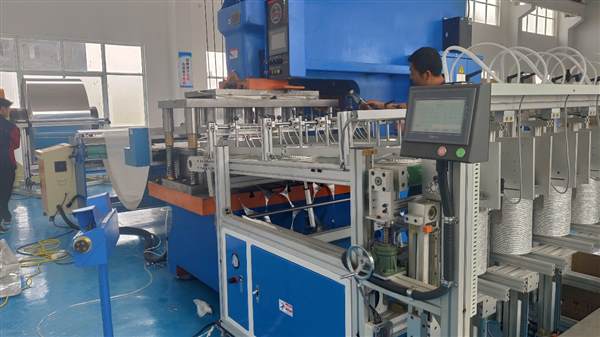 Auto box packed machine of aluminum foil food container production line