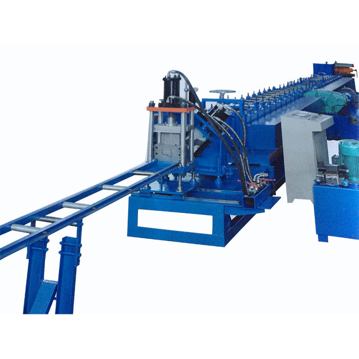 Door frame automatic forming machine