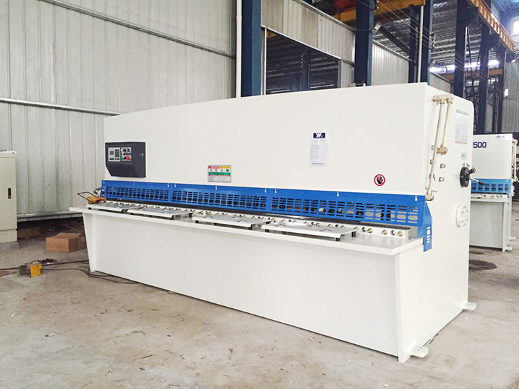 Hydraulic plate shears machine of rice sieve production line