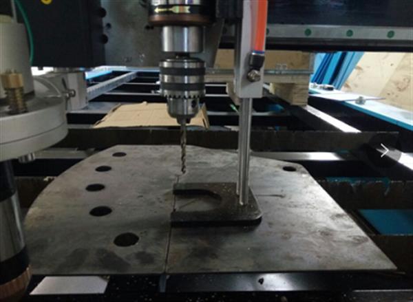 Desktop CNC plasma cutting machine with drilling tools